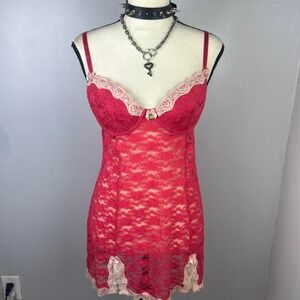 Coquette pink lace bustier